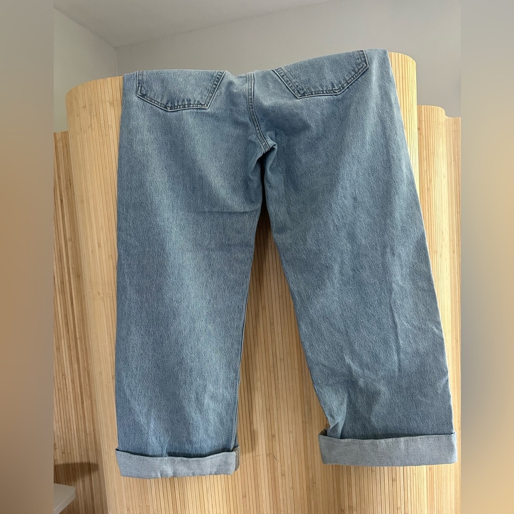COPY - Citizens of Humanity Ayla Cuffed Jeans in Skylight - Picture 4 of 5